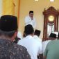 Wali Kota Sungai Penuh Alfin dan Wawako Azhar Hamzah saat Safari Jumat di Masjid Nurul Huda, Sandaran Galeh.