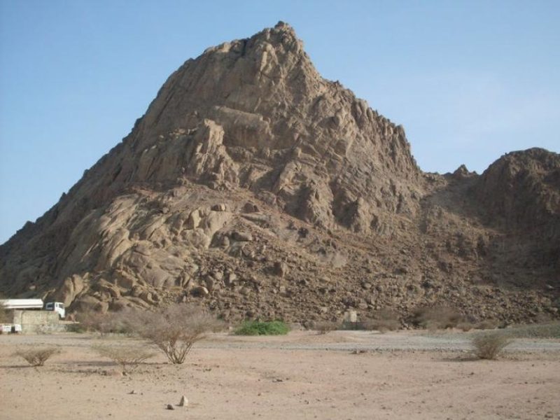 Bukit Shafa dan Marwah, lokasi ibadah sa’i haji dan umrah.