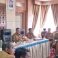 Wali Kota Sungai Penuh Alfin S.H. memimpin rapat pemantapan pelaksanaan qurban 1447 Hijriah/2026 bersama jajaran pejabat daerah, Selasa (12/05).