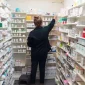 Distribusi obat di toko, diperketat Badan Pengawas Obat dan Makanan (BPOM).