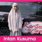 Atina Maulina dan Intan Kusuma Fauzia, pendiri Vanilla Hijab, mengembangkan bisnis modest fashion dari usaha kecil hingga dikenal luas.