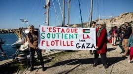 Ilustrasi. aktivis Global Sumud Flotilla (Foto: AFP/CLEMENT MAHOUDEAU)
