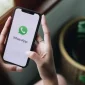 Ilustrasi penggunaan WhatsApp (Foto: Freepik)