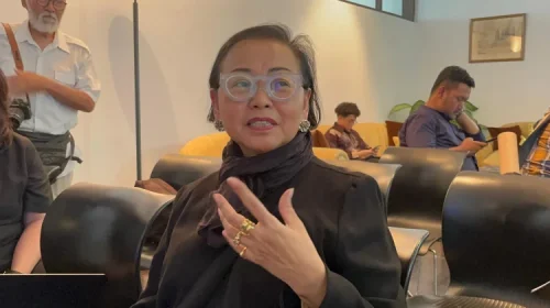 Direktur Artistik dan Produser Independen Bumi Purnati Indonesia, Restu Kusumaningrum usai sesi jumpa pers di Kediaman Duta Besar Italia di Jakarta, Kamis 7 Mei 2026 (Foto:RRI/Fathiyah Nur Zalfa)
