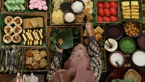 Ilustrasi. Jajanan tradisional Indonesia  (iStock/MielPhotos2008) 