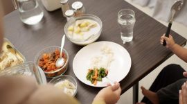 Ilustrasi sahur. Foto: Getty Images/ferlistockphoto