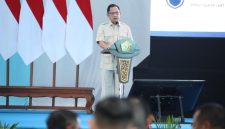 Menteri Dalam Negeri Tito Karnavian meninjau langsung program Bantuan Stimulan Perumahan Swadaya (BSPS) di Kota Kendari, Sulawesi Tenggara.(Foto Kemendagri)