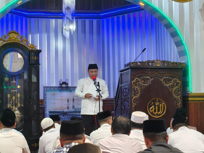 Wali Kota Sungai Penuh Alfin menyampaikan pengumuman bantuan sapi kurban Presiden Prabowo Subianto menjelang Iduladha 2026.