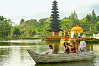 Wisatawan di destinasi Indonesia yang mendukung pertumbuhan ekonomi. ( Foto Pexels)