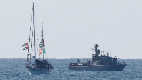 Ilustrasi: Kapal Global Sumud Flotilla dicegat dan dikawal Angkatan Laut Israel menuju pelabuhan Ashdod (Oktober 2025).(Foto: Reuters)
