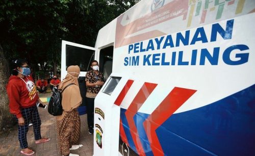 Perpanjang SIM. Foto: Rengga Sancaya/detikcom