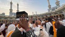 Ilustrasi haji (Foto: REUTERS/Khaled Abdullah)