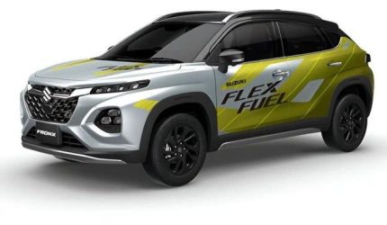 Suzuki Fronx E100 mobil flex fuel berbahan bakar etanol di India