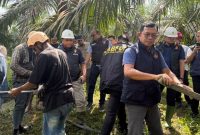 Foto: Tim dari Bareskrim Polri turun tangan mengecek penyebab listrik padam di sebagian Sumatera (dok. Istimewa)