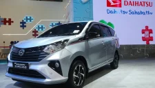 Daihatsu mencatat kenaikan penjualan 25 persen pada Mei 2026, didukung model LCGC dan Gran Max di pasar Indonesia.( Foto : Shutterstock/Ardikta)