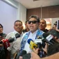 Presiden KSPI Said Iqbal menyampaikan pernyataan kepada media soal potensi PHK akibat relokasi pabrik.(Foto: Liputan6.com/Arief Rachman Hakim)
