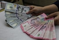 ilustrasi kurs rupiah terhadap dollar AS.(ANTARA FOTO/Darryl Ramadhan)