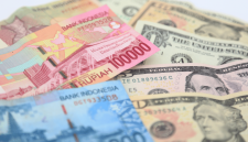 Pergerakan kurs rupiah terhadap dollar AS pada perdagangan hari ini.(Foto : canva.com)