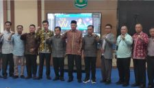 Wakil Wali Kota Sungai Penuh Azhar Hamzah mengikuti peluncuran Gerakan Indonesia ASRI yang dipimpin Presiden Prabowo Subianto secara virtual dalam rangka Hari Lingkungan Hidup Sedunia 2026 di Aula Kantor Wali Kota Sungai Penuh, Sabtu (6/6/2026).