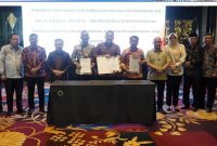Wawako Sungai Penuh Azhar Hamzah menghadiri RUPS Luar Biasa Bank Jambi di Bandung, Senin (8/6/2026).