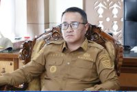 Wali Kota Sungai Penuh Alfin mengikuti rapat virtual Komisi II DPR RI membahas kebijakan PPPK dan tenaga honorer, Senin (8/6/2026).