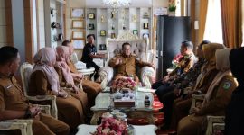 Wako Alfin menerima kunjungan tim BKKBN Provinsi Jambi, Selasa (23/6/2026).