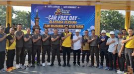 Sekda Kota Sungai Penuh Alpian menghadiri kegiatan Car Free Day dalam rangka Hari Bhayangkara ke-80 yang digelar Polres Kerinci di Lapangan Merdeka, Minggu (28/6/2026).