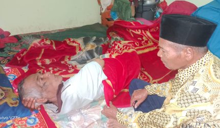 Ishak lansia Kerinci berjuang melawan stroke dalam keterbatasan hidup