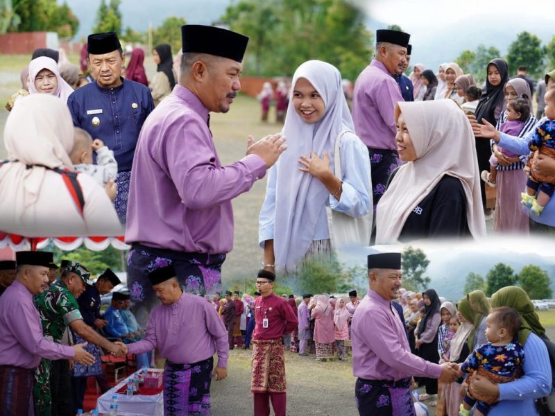 Bupati Kerinci Monadi memimpin Upacara Peringatan Hari Keluarga Nasional (Harganas) ke-33 Tahun 2026 di Lapangan Kantor Bupati Kerinci, Senin (29/6/2026).