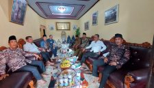 Pengurus harian LAM Kabupaten Kerinci dan LAM Kota Sungai Penuh menggelar pertemuan strategis untuk memperkuat struktur kelembagaan adat Sakti Alam Kerinci, Senin (22/6/2026).