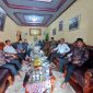 Pengurus harian LAM Kabupaten Kerinci dan LAM Kota Sungai Penuh menggelar pertemuan strategis untuk memperkuat struktur kelembagaan adat Sakti Alam Kerinci, Senin (22/6/2026).