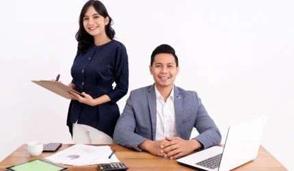Peserta magang Magenta Pegadaian belajar di lingkungan kerja profesional