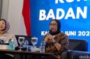 Foto: Kepala Badan Gizi Nasional (BGN) Nanik S. Deyang saat konferensi pers di kantor BGN, Jakarta, 