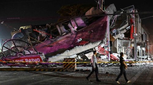 Kerusakan akibat gempa Filipina (Foto: REUTERS/Noel Celis)