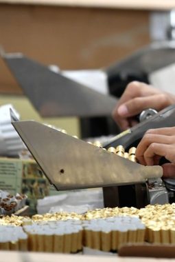 Ribuan Pekerja Rokok Tembakau Tolak Aturan Kemenkes