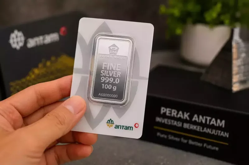 PT Aneka Tambang Tbk menaikkan harga perak murni hari ini, mengikuti penguatan harga perak global.( Foto : Ilustrasi AI)