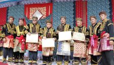Wako Alfin menerima gelar adat Depati Susun Negroi Tanoh Sunge Pnoh.