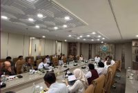 Wali Kota Sungai Penuh Alfin bersama Gubernur Jambi Al Haris saat audiensi dengan Kementerian Lingkungan Hidup/BPLH RI di Jakarta.