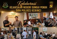 Kapolres Kerinci bersama Kajari Kerinci saat memperkuat sinergi penegakan hukum di Kantor Kejaksaan Negeri Kerinci. ( Foto Polres Kerinci)
