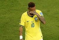 Neymar bersama Timnas Brasil.