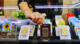 Harga emas Pegadaian dari Galeri24, Antam, dan UBS kompak naik pada Senin, 17 Agustus 2026.(Foto : Liputan6.com/Angga Yuniar)