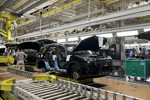 Ilustrasi mobil listrik yang mendukung pengembangan industri otomotif dan peningkatan TKDN di Indonesia.(Foto : KOMPAS.com/Gilang)