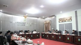 Rapat Bamus DPRD Sungai Penuh bahas agenda persidangan.