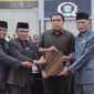 Wawako Azhar Hamzah menandatangani Nota Kesepakatan KUA-PPAS 2027 bersama DPRD Kota Sungai Penuh.
