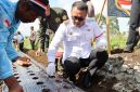 Wako Alfin saat mengikuti penanaman bawang putih serentak di Kayu Aro.