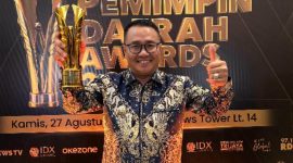 Wali Kota Sungai Penuh Alfin, S.H. menerima Pemimpin Daerah Award 2026 kategori Apresiasi Inovasi Daerah di iNews Tower, Jakarta, Kamis (27/8/2026).