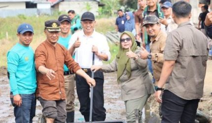 Tanam perdana PM-AAS untuk modernisasi pertanian Sungai Penuh