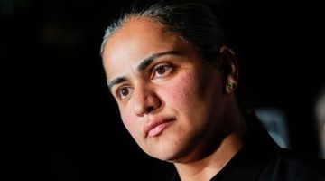 Aisha Wahab, Muslim keturunan Afghanistan, menang pemilu khusus DPR AS (Getty Images via AFP/Heather Diehl)