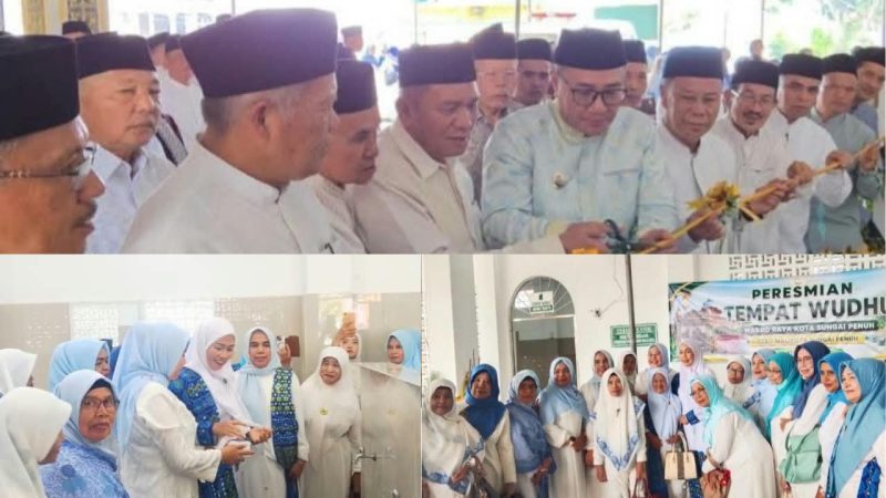 Alfin meresmikan tempat wudhu Masjid Raya Sungai Penuh.