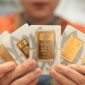 Harga emas Antam naik Rp20.000 menjadi Rp2,71 juta per gram pada Selasa (11/8/2026).(Foto: ANTARA FOTO/Reno Esnir)